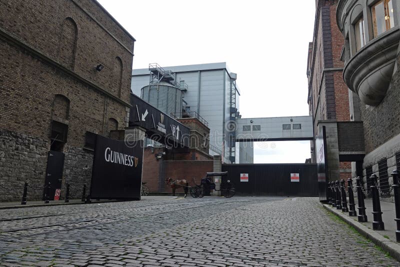 Guinness Storehouse Gata entrance and gate in dublin ireland arkivfoton