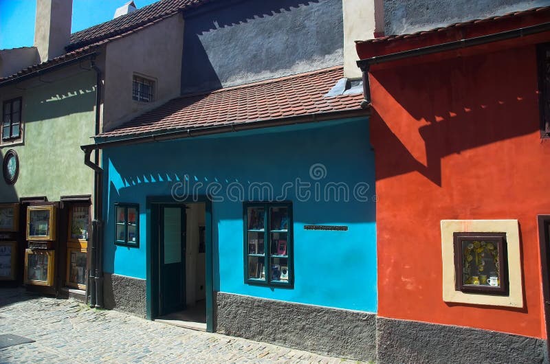 guld- utgångspunktlane prague arkivbilder guld- utgångspunktlane prague arkivbilder