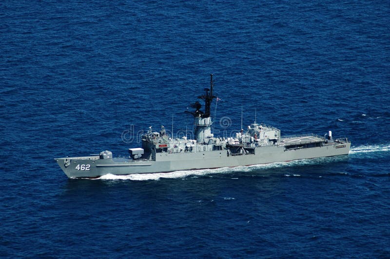 Gulf of Thailand , Circa Dec, 2009 : HTMS Phutthaloetla Naphalai FF 462 Former USS Ouelett FF1077 guided missile frigate of Royal Thai Navy was patrolling for illegal activity at sea. Gulf of Thailand , Circa Dec, 2009 : HTMS Phutthaloetla Naphalai FF 462 Former USS Ouelett FF1077 guided missile frigate of Royal Thai Navy was patrolling for illegal activity at sea.