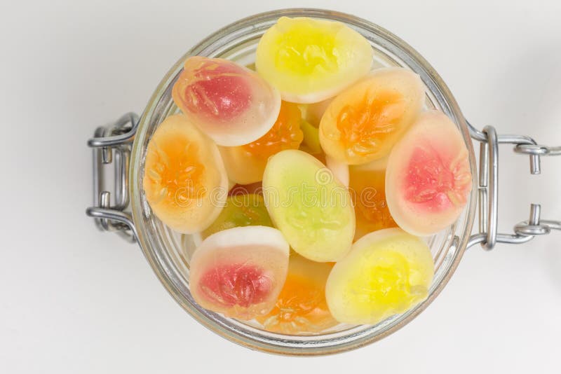 Gummiartige S??igkeit in einem Glas lizenzfreie stockbilder Gummiartige S??igkeit in einem Glas lizenzfreie stockbilder