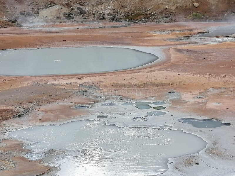 A group of vigorous mud pools and steam vents at Reykjanes. They change with time. The group partly formed after earthquakes in 1967. The name stems from a story about the vicious ghost Gunna who was lured into a vent and never seen again. A group of vigorous mud pools and steam vents at Reykjanes. They change with time. The group partly formed after earthquakes in 1967. The name stems from a story about the vicious ghost Gunna who was lured into a vent and never seen again.