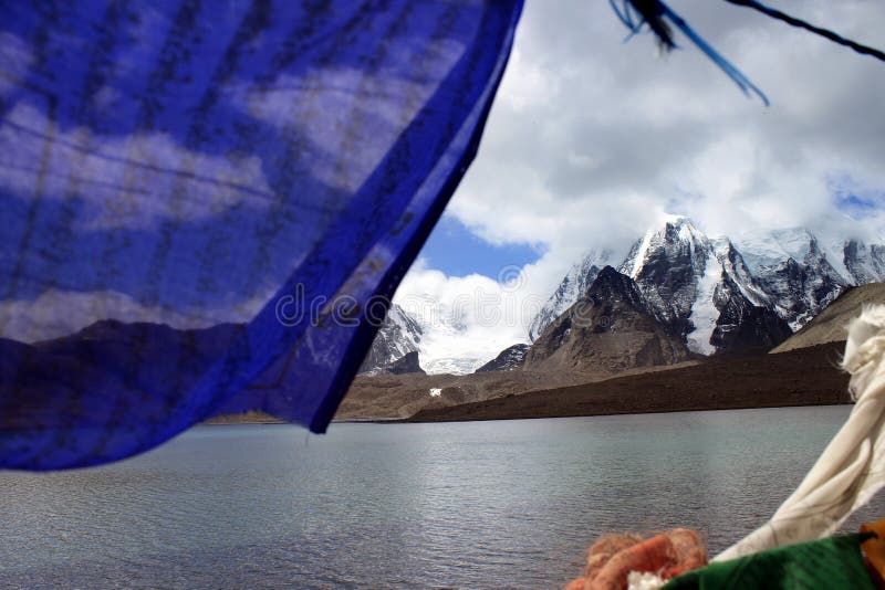 Gurudongmar Lake Buddhist Flag flutters in GuruDongmar Lake.JPG Buddhist Holy Lake -Gurudongmar Lake Location	North Sikkim, India Coordinates	28.02°N 88.71°ECoordinates: 28.02°N 88.71°E Basin countries	Sikkim, India Surface area	118 hectares 290 acres Shore length1	5.34 kilometres 3.32 mi Surface elevation	17,004 ft 5,183 m Settlements Mangan, North Sikkim 122 km. Lachen, North Sikkim 67 km. 1 Shore length is not a well-defined measure. Gurudongmar in May. Gurudongmar Lake in Sikkim. Gurudongmar Lake is one of the highest lakes in the world and in India, located at an altitude of 17,800 ft 5,430 m in the Indian state of Sikkim. Gurudongmar Lake Buddhist Flag flutters in GuruDongmar Lake.JPG Buddhist Holy Lake -Gurudongmar Lake Location	North Sikkim, India Coordinates	28.02°N 88.71°ECoordinates: 28.02°N 88.71°E Basin countries	Sikkim, India Surface area	118 hectares 290 acres Shore length1	5.34 kilometres 3.32 mi Surface elevation	17,004 ft 5,183 m Settlements Mangan, North Sikkim 122 km. Lachen, North Sikkim 67 km. 1 Shore length is not a well-defined measure. Gurudongmar in May. Gurudongmar Lake in Sikkim. Gurudongmar Lake is one of the highest lakes in the world and in India, located at an altitude of 17,800 ft 5,430 m in the Indian state of Sikkim.