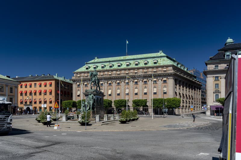 Gustav II Adolf-standbeeld in Gustav Adolfs Torg Square Stockholm royalty-vrije stock afbeelding Gustav II Adolf-standbeeld in Gustav Adolfs Torg Square Stockholm royalty-vrije stock afbeelding