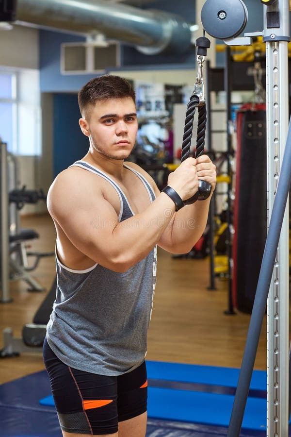 Make Eye Contact At Gym