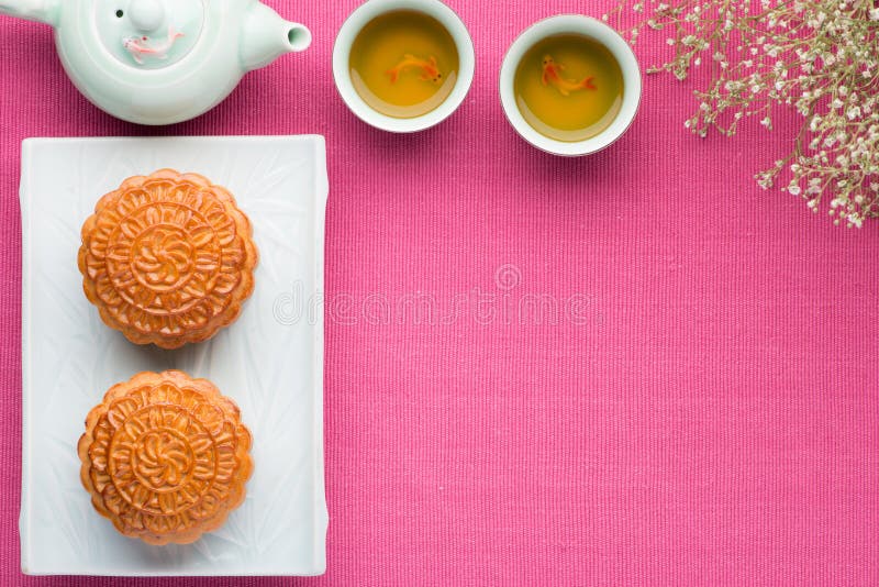 Gâteau de lune, dessert chinois de festival de Mi-automne photo stock Gâteau de lune, dessert chinois de festival de Mi-automne photo stock
