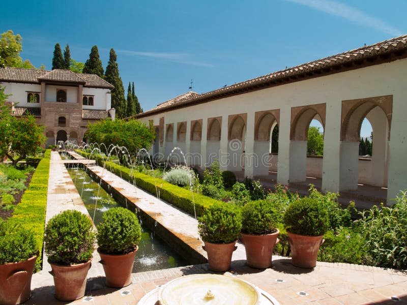 AlhambraGarten, Granada, Spanien Stockfoto Bild von spanien