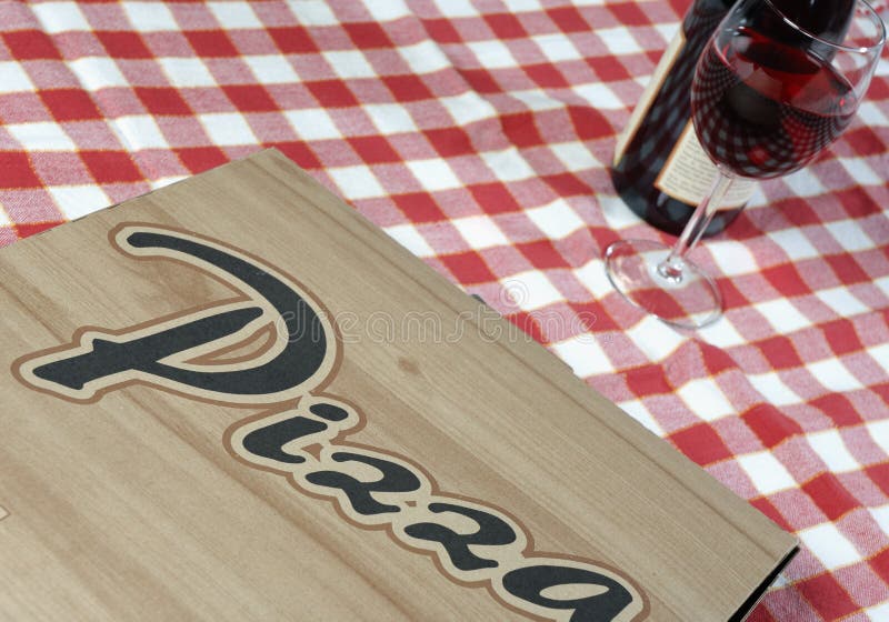 går pizza som wine arkivbild går pizza som wine arkivbild