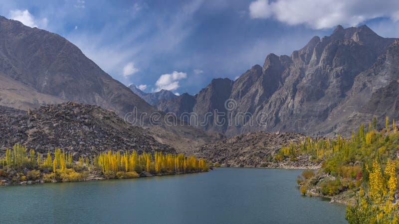 Górna jeziorna dolina Północny teren Pakistan obraz royalty free