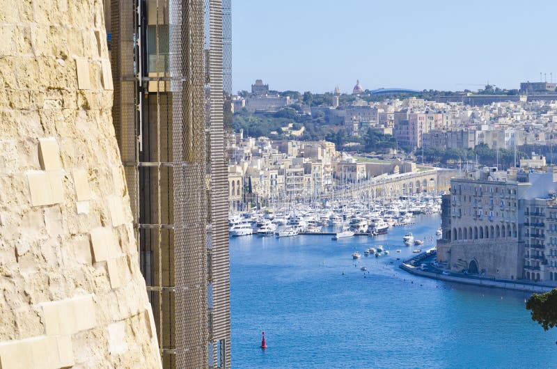 Górny Barrakka dźwignięcie, Valletta Malta zdjęcie stock Górny Barrakka dźwignięcie, Valletta Malta zdjęcie stock