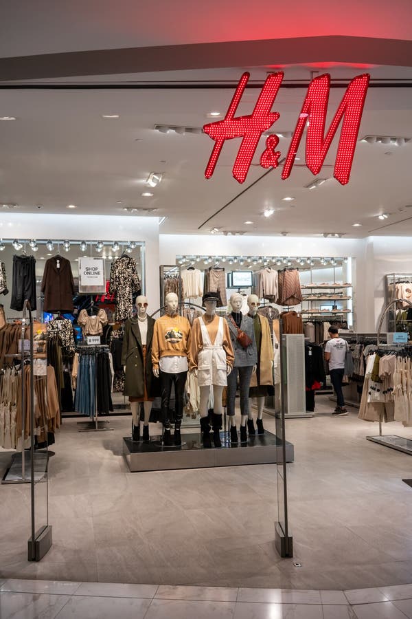 H&M Shop at Emquartier, Bangkok, Thailand, Sept 20, 2019 Editorial Stock  Photo - Image of background, jacket: 172667043