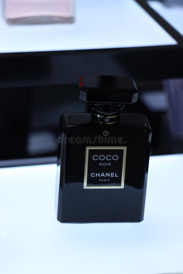 256 Chanel Perfume Display Stock Photos - Free & Royalty-Free Stock Photos  from Dreamstime