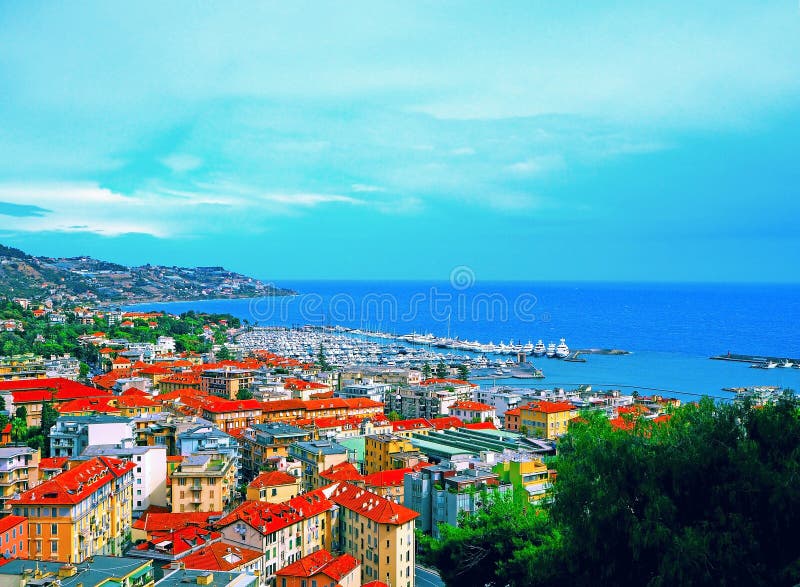 Hafen von San Remo San Remo auf Azure Italian Riviera, Provinz von Imperia, West-Ligurien, Italien stockbilder Hafen von San Remo San Remo auf Azure Italian Riviera, Provinz von Imperia, West-Ligurien, Italien stockbilder