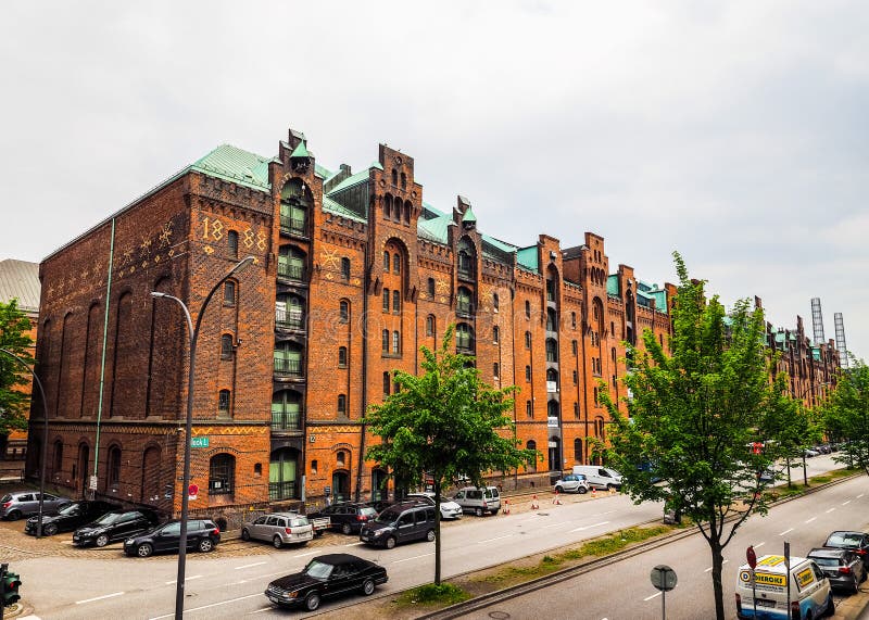 HafenCity no hdr de Hamburgo imagem de stock royalty free