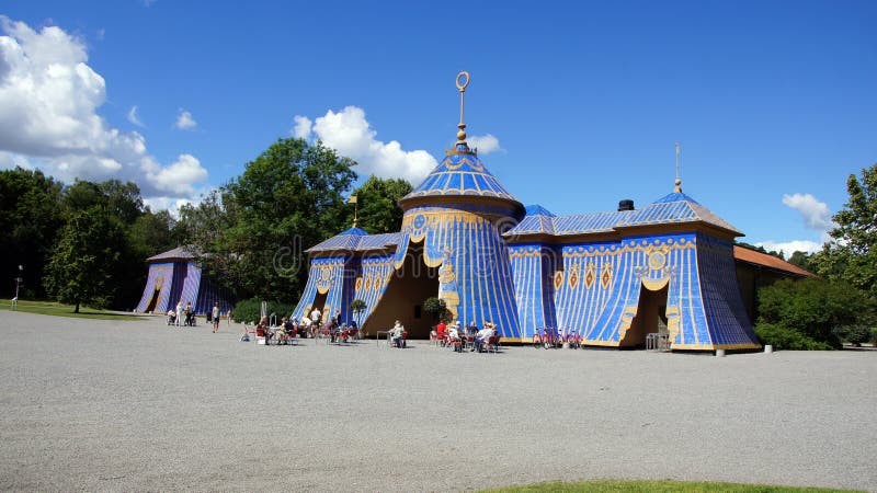Koppartälten i Hagaparken redaktionell foto. Bild av 100494120 Koppartälten i Hagaparken redaktionell arkivbild. Bild av
