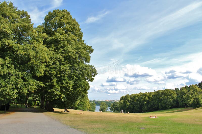 Koppartälten i Hagaparken redaktionell arkivfoto. Bild av Koppartälten i Hagaparken redaktionell arkivbild. Bild av
