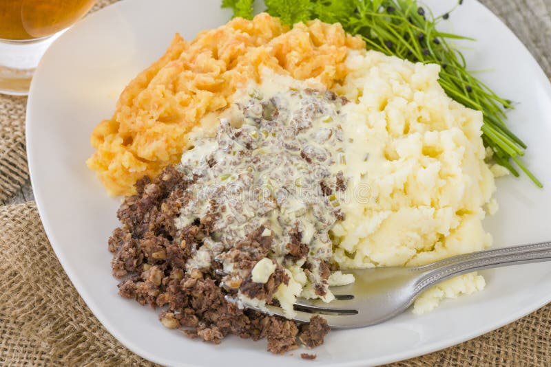 Haggis, Neeps & Tatties Stock Image - Image of boiled, mashed: 40547653