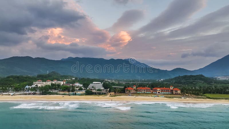 The Hainan Riyue Bay and morning glow