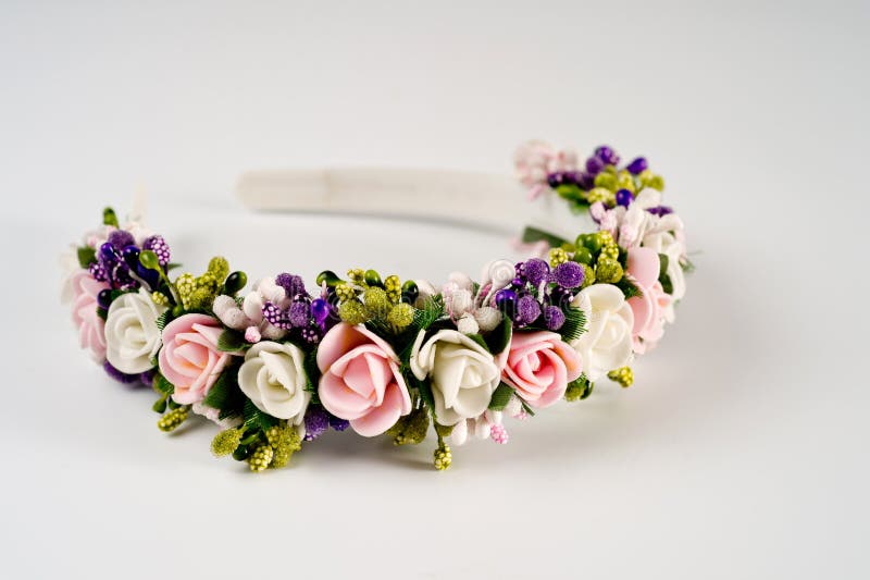 1,859 Artificial Flowers Hair Stock Photos - Free & Royalty-Free Stock  Photos from Dreamstime