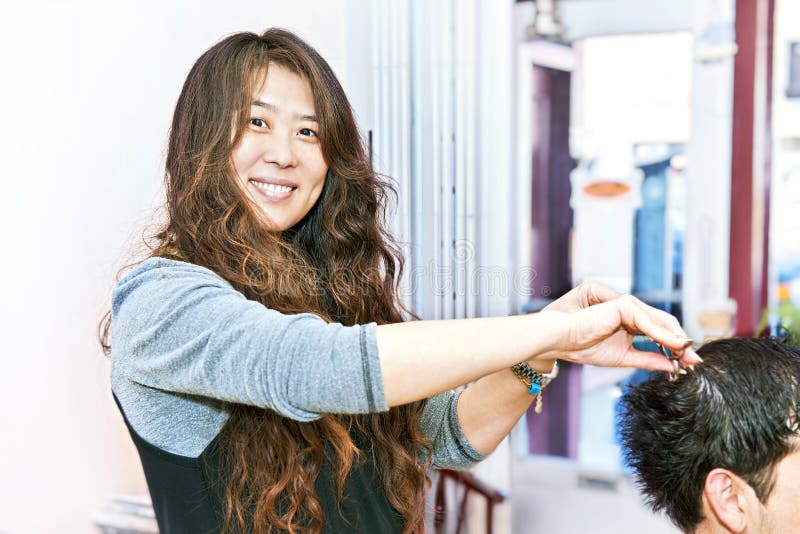 Chinese university student creates a buzz with cheap campus haircuts |  South China Morning Post