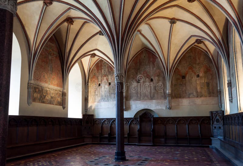 Gothic hall of the Teutonic castle Malbork in Pomerania region of Poland. UNESCO World Heritage Site. Knights fortress also known as Marienburg. It is located on the southeastern bank of the river Nogat. Gothic hall of the Teutonic castle Malbork in Pomerania region of Poland. UNESCO World Heritage Site. Knights fortress also known as Marienburg. It is located on the southeastern bank of the river Nogat