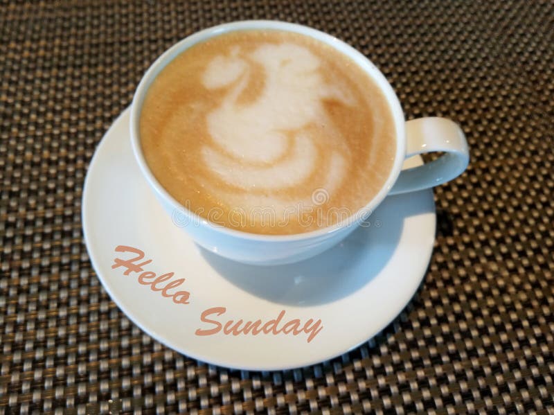 278 Sonntags Kaffee Fotos Kostenlose Und Royalty Free Stock Fotos Von Dreamstime