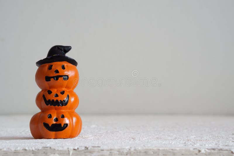 Halloween festival Head Doll Pumpkins haunted spooky Decoratio royalty free stock photo Halloween festival Head Doll Pumpkins haunted spooky Decoratio royalty free stock photo
