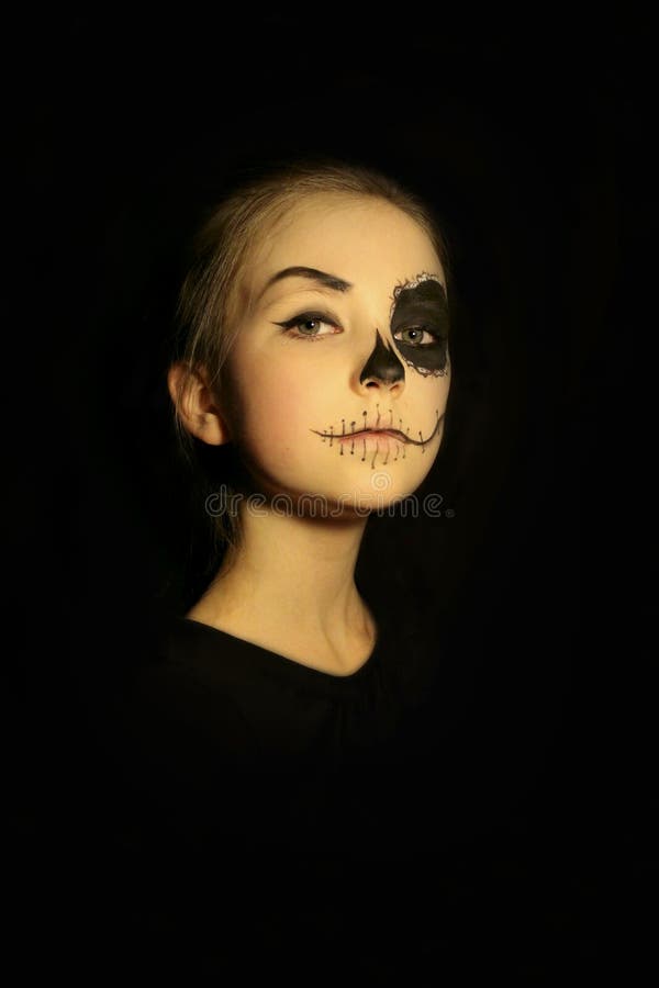 Halloween, Gesichtkunst, Schädel bilden Konzept lizenzfreie stockbilder Halloween, Gesichtkunst, Schädel bilden Konzept lizenzfreie stockbilder