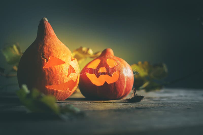 Halloween-houten bladeren van de pompoen de hoofdhefboom stock foto's Halloween-houten bladeren van de pompoen de hoofdhefboom stock foto's