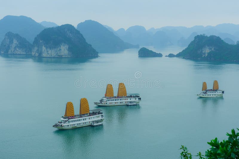 Halong zatoka zdjęcia stock Halong zatoka zdjęcia stock