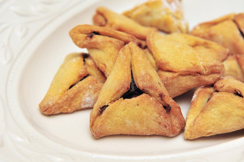 Пирожки уши Амана