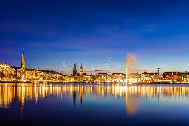  Hamburg  Binnenalster Nachts Stockbild Bild von 