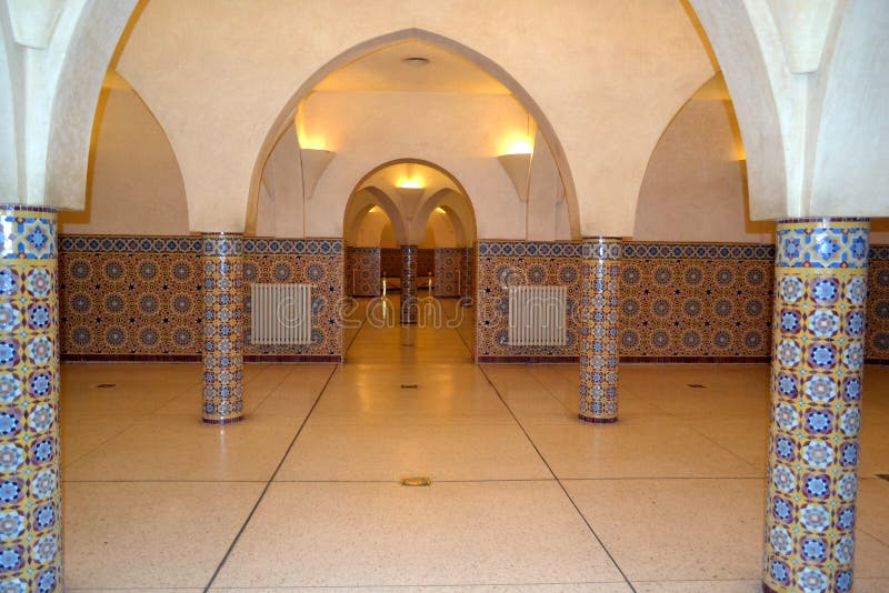 Hammam is where men can wash their selves, it is composed of 3 rooms with defferent temperatures. Hammam is where men can wash their selves, it is composed of 3 rooms with defferent temperatures.