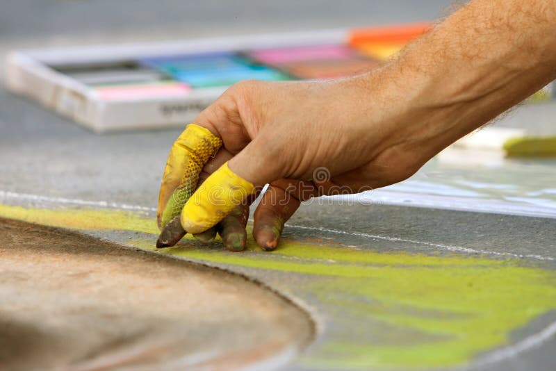 Detallado de mano dibujo tiza arte sobre el calles sobre el rechazar.