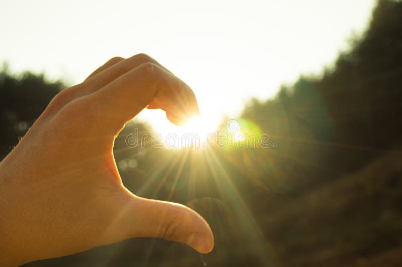 sunshine hand haft heart