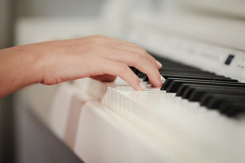 681 Small Hand Piano Stock Photos Free & RoyaltyFree Stock Photos