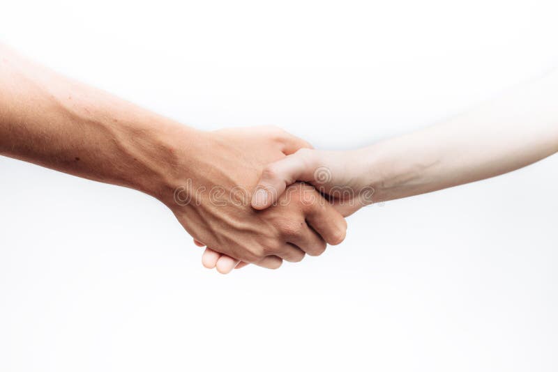 Handdruk van twee succesvolle bedrijfsdiemensen op witte achtergrond, voor reclame, teksttoevoeging worden geïsoleerd royalty-vrije stock foto Handdruk van twee succesvolle bedrijfsdiemensen op witte achtergrond, voor reclame, teksttoevoeging worden geïsoleerd royalty-vrije stock foto