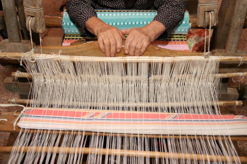 Handloom weaving