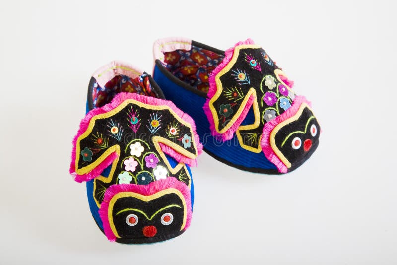 Handmade cloth shoes