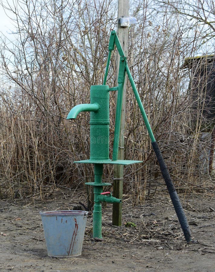 189 Handpump Foton Gratis och royaltyfria stockfoton från 189 Handpump Foton Gratis och royaltyfria stockfoton från