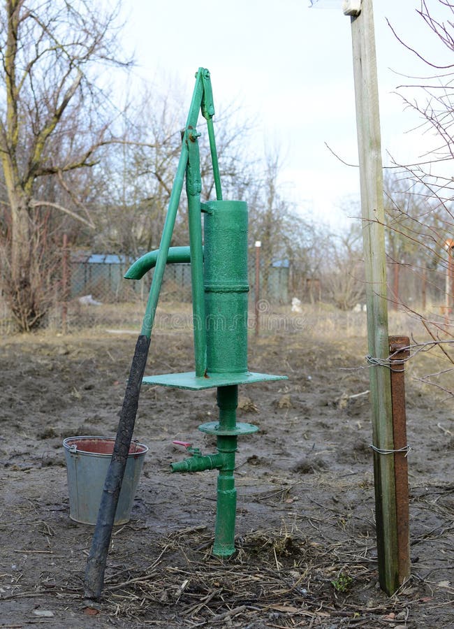 189 Handpump Foton Gratis och royaltyfria stockfoton från 189 Handpump Foton Gratis och royaltyfria stockfoton från
