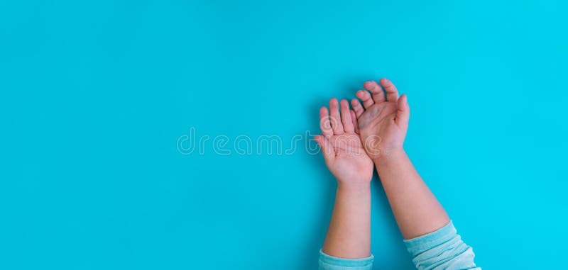 Little girl with blue hair stock photos and royalty-free images - wide 10