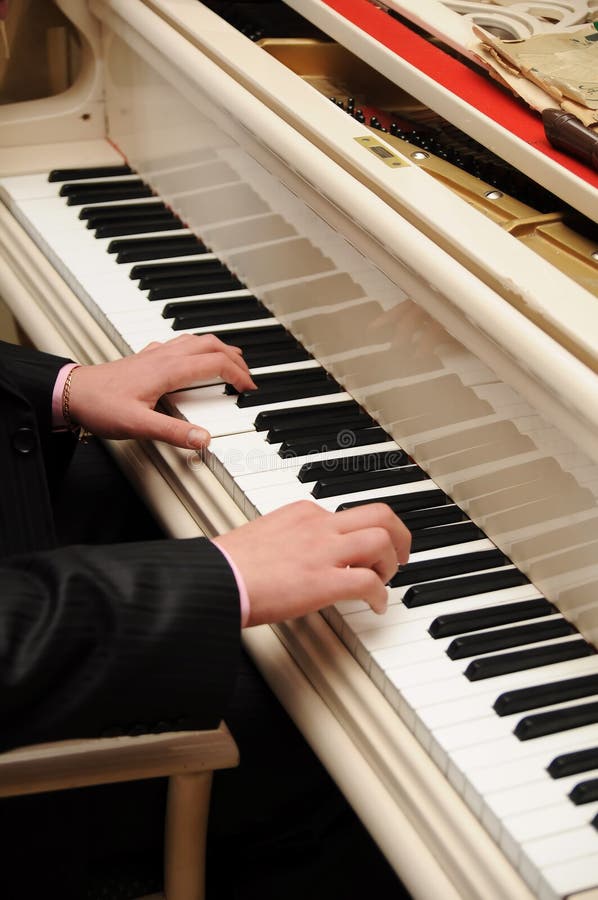 Hands play piano stock image. Image of knuckles, musician - 8442715
