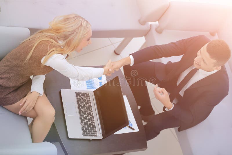 Handshake Manager and the client royalty free stock images Handshake Manager and the client royalty free stock images