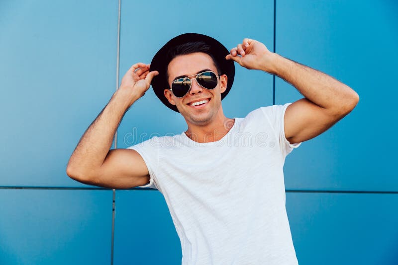 Walnut Woodfarer Sunglasses with Polarized Lenses Sunglasses, Wooden sunglasses,