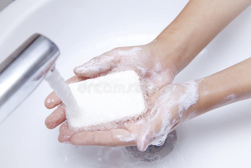 https://thumbs.dreamstime.com/b/handwashing-concept-white-water-soap-42766761.jpg