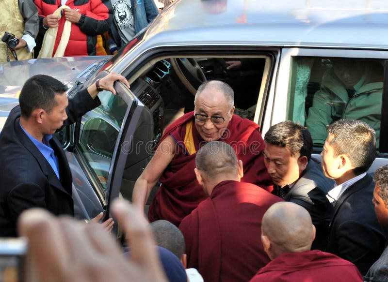 The tight Z category security surrounded His Holiness The 14th Dalai Lama & taking him out of the vehicle at Sera Jhe Dro-Phen-Ling Monastery premises in Chandmari, Gangtok. The tight Z category security surrounded His Holiness The 14th Dalai Lama & taking him out of the vehicle at Sera Jhe Dro-Phen-Ling Monastery premises in Chandmari, Gangtok.