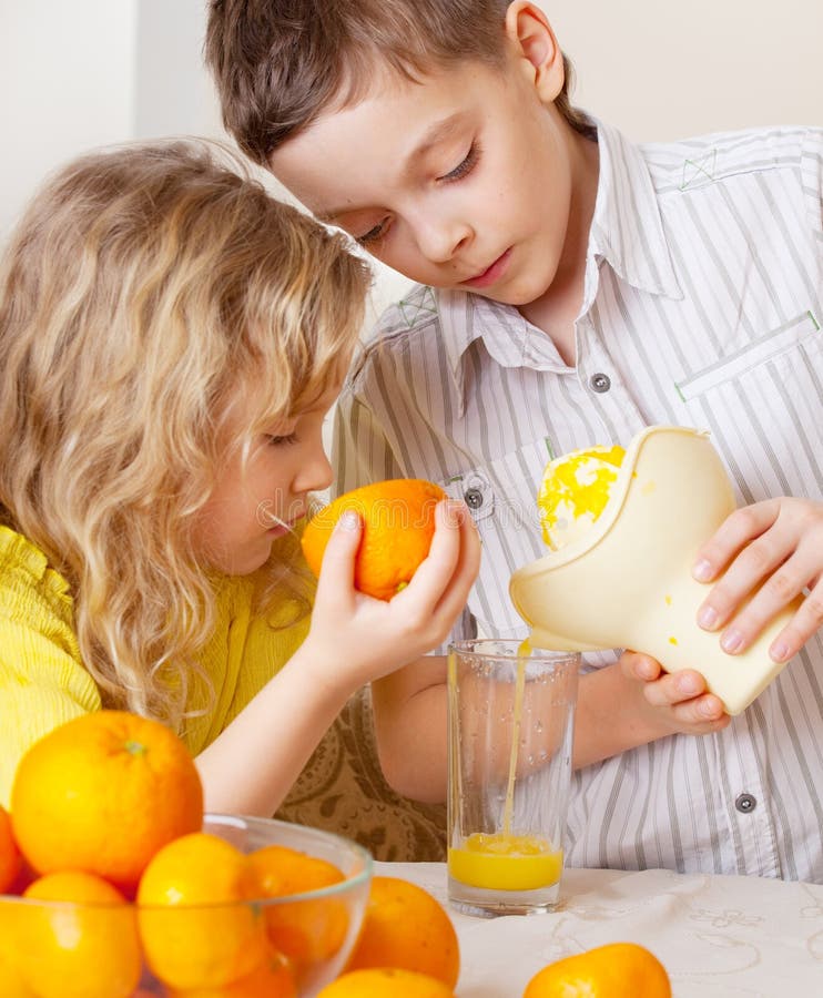 Happy Children with Oranges Stock Image - Image of eating, open: 65208143