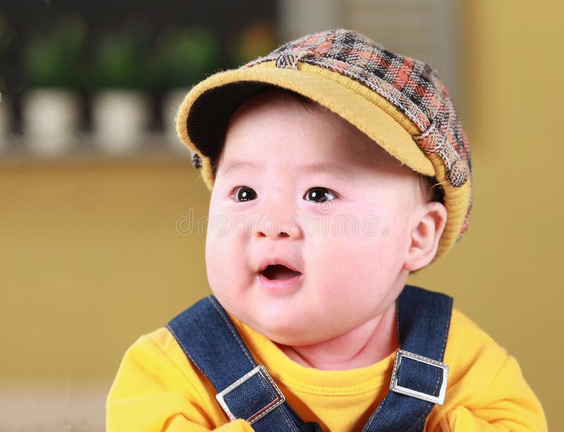 Happy cute 3-month old Asian baby royalty free stock photos Happy cute 3-month old Asian baby royalty free stock photos