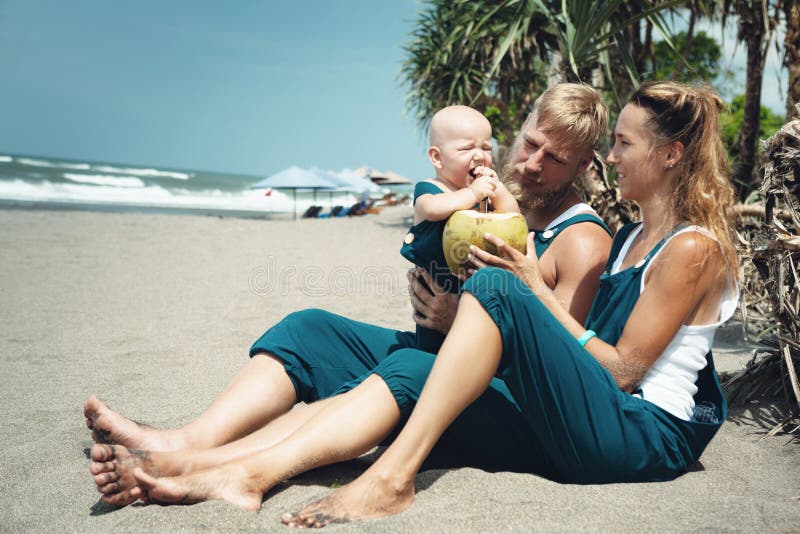 Happy Family Have Funny Picnic on Beach - Drink Young Coconut Stock Photo - Image of holiday, lifestyle: 166194020 Happy Family Have Funny Picnic on Beach - Drink Young Coconut Stock Photo - Image of holiday, lifestyle: 166194020