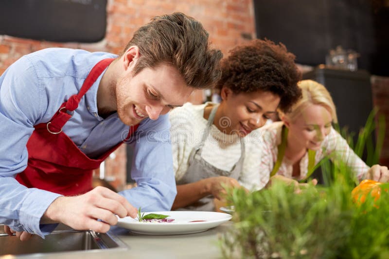 Дружба с едой. Friends Cooking class. Cook from friends. Cook for friends.